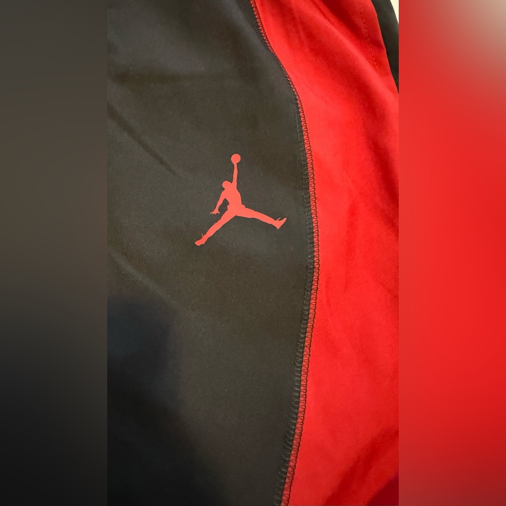 NWT Men’s Nike Jordan Red and Black Track Pants, Size Small - Picture 3 of 6
